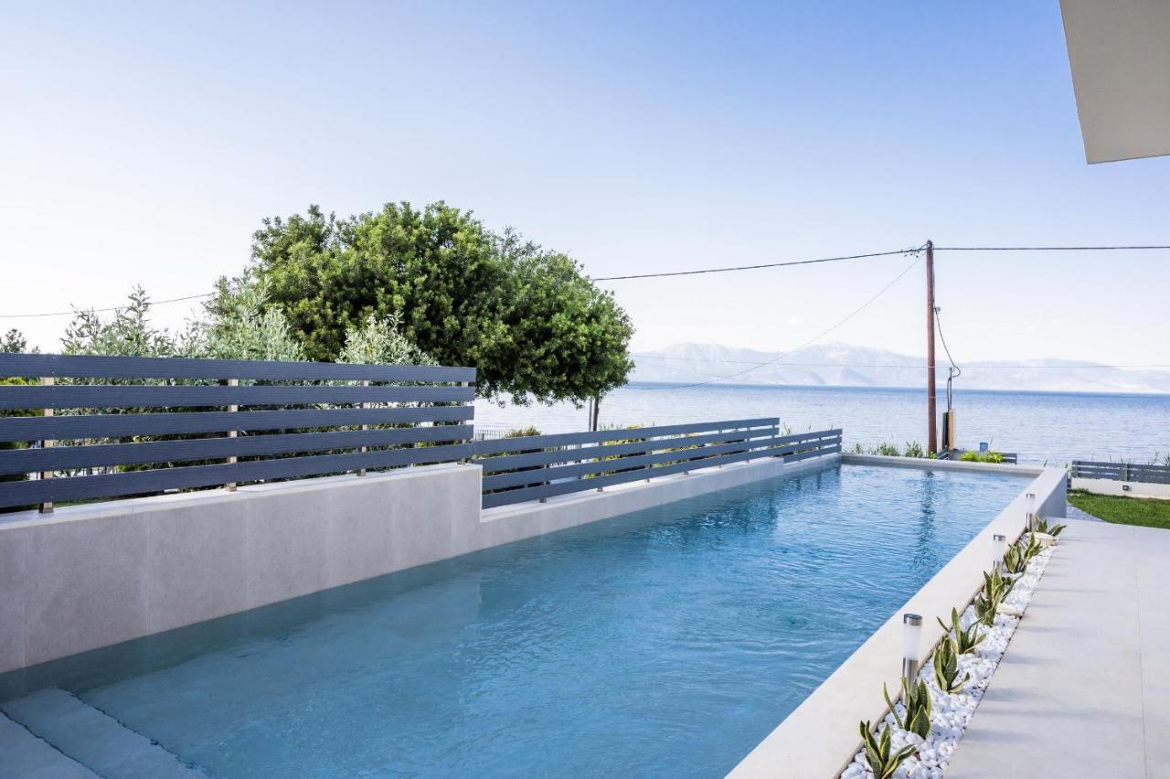 Theros Suites Dhiminio Buitenkant foto