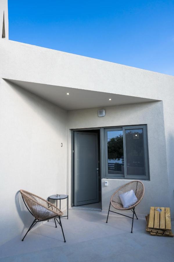 Theros Suites Dhiminio Buitenkant foto