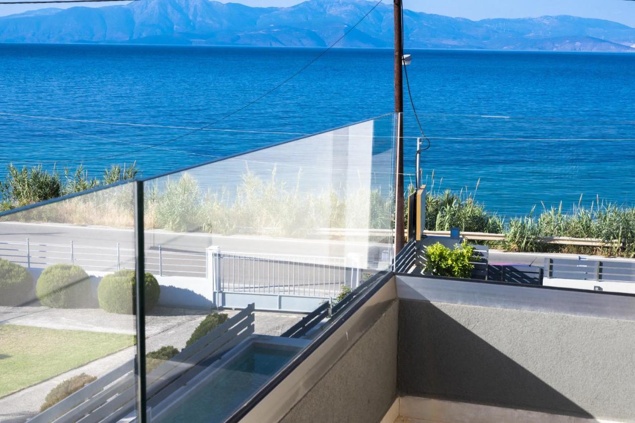 Theros Suites Dhiminio Buitenkant foto