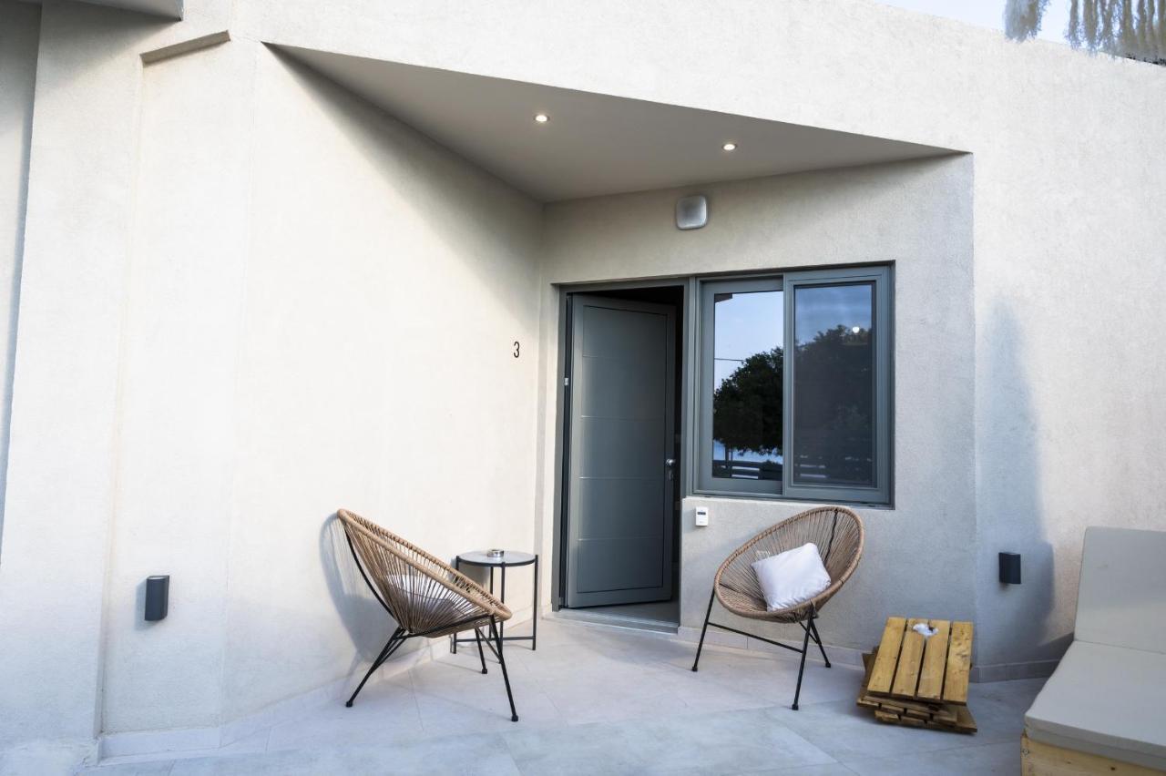 Theros Suites Dhiminio Buitenkant foto