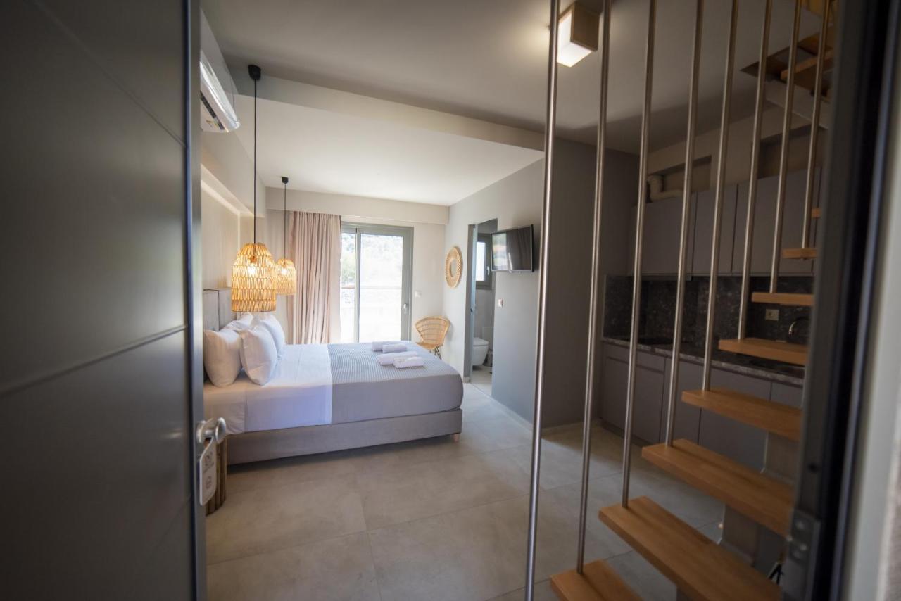Theros Suites Dhiminio Buitenkant foto